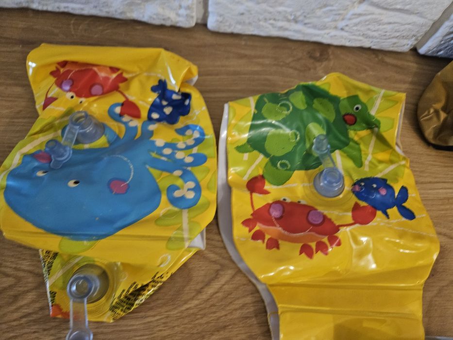 Zestaw - 3x kółka, nowe okulary, rękawki, piłka