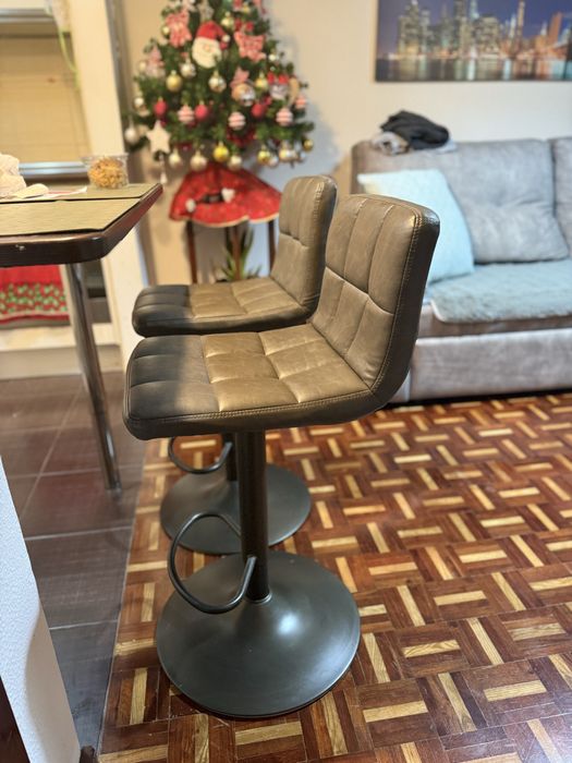 Conjunto de 2 bancos ajustáveis cinza
