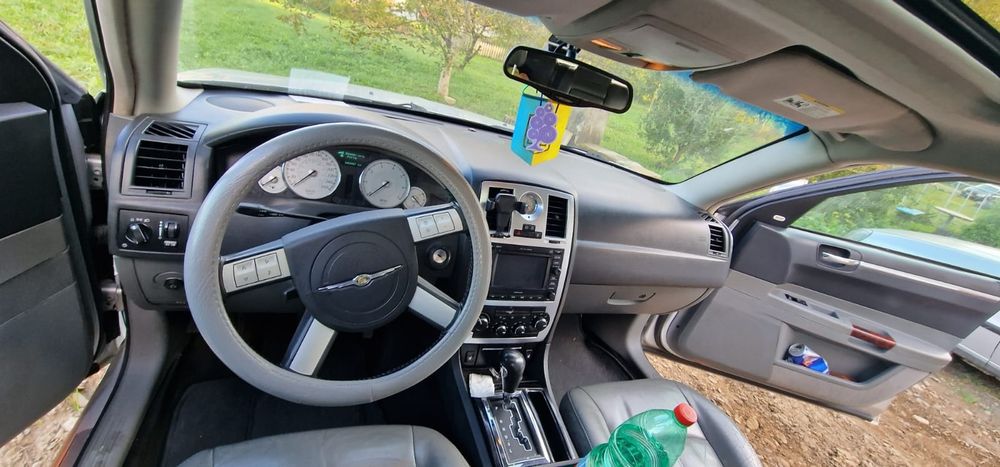 Крайслер 300с 3.5газ/бензин 2004рік