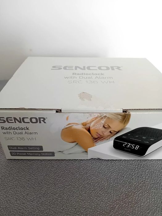 Sprzedam budzik radiowy