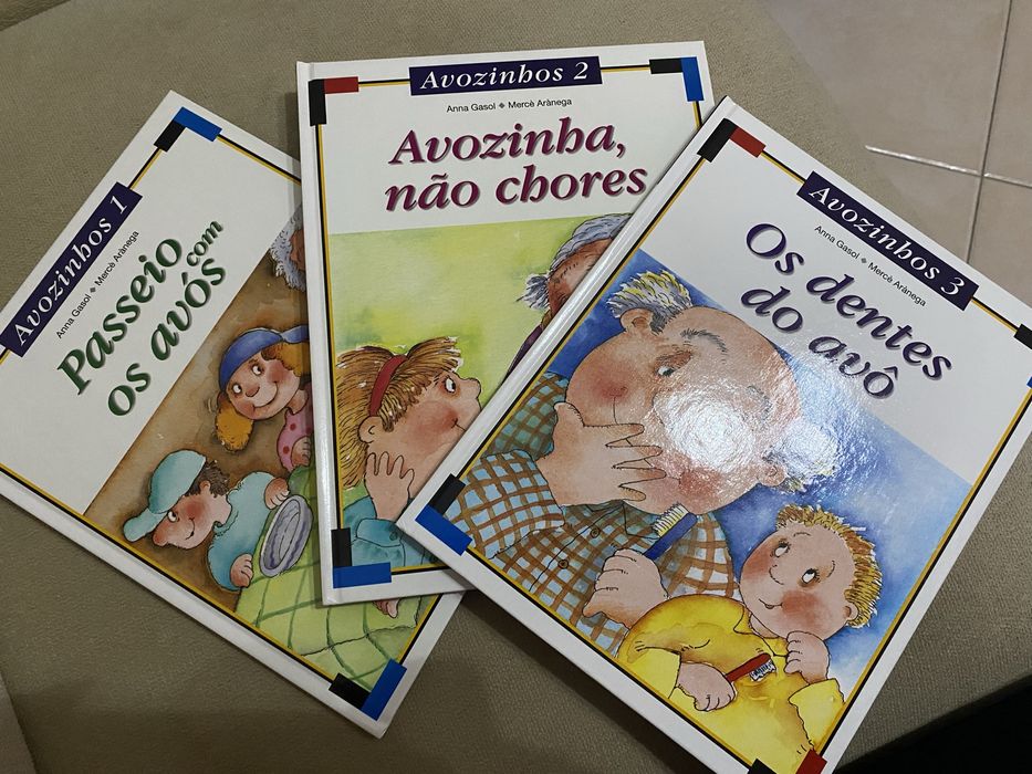 Colecão de 3 livros infantis