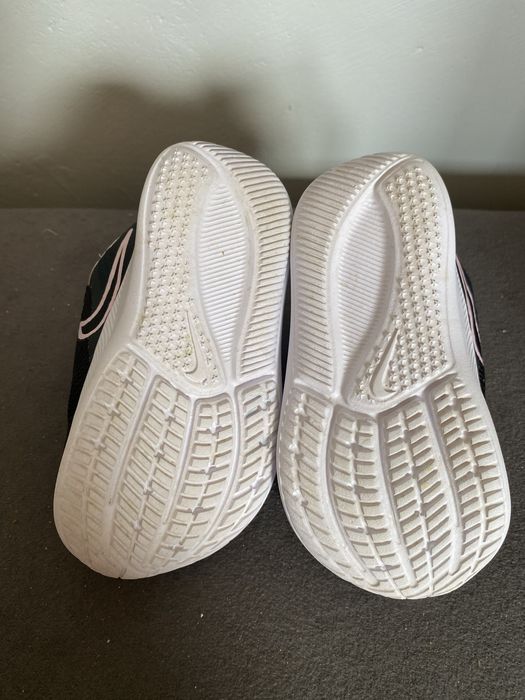 Nike star runner