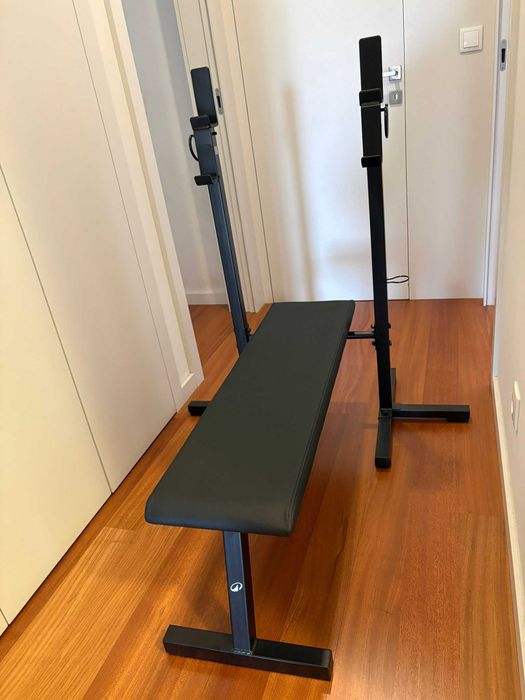 Banco de Musculação Dobrável + Kit de Pesos 50kg Domyos (Excelente Estado)