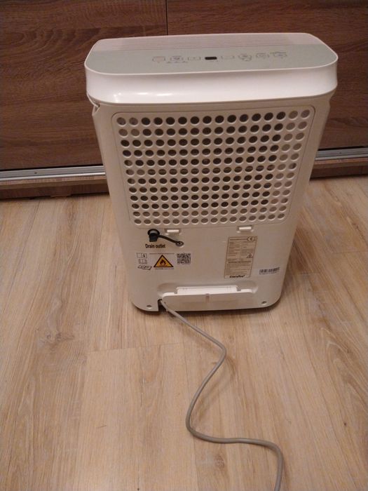 Osuszacz powietrza pochłaniacz wilgoci 16L/24h