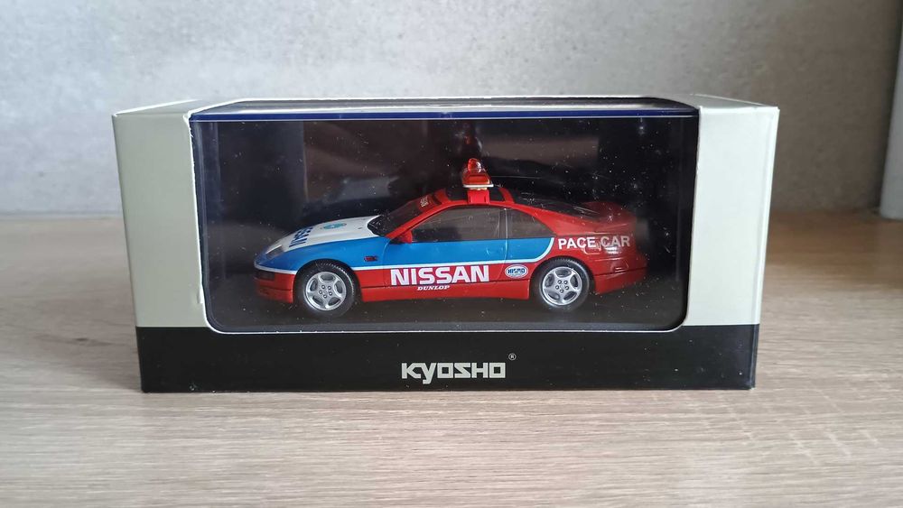 Nissan Fairlady Z (Kyosho) 1/43 1:43
