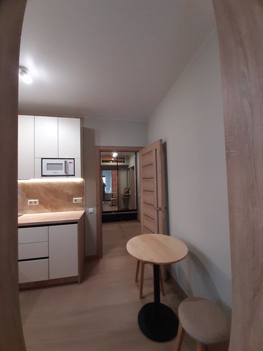 Нова Англія, Нова квартира,  3 поверх, м. Васильківська