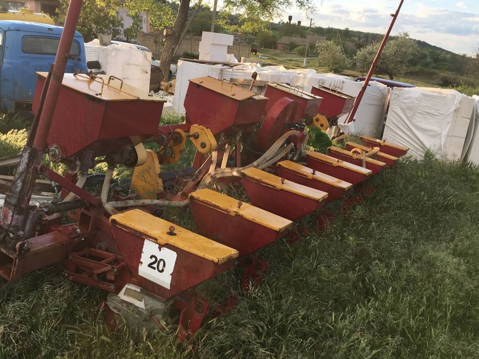 Продам сівалку в гарному стані Ств 8 белларусь