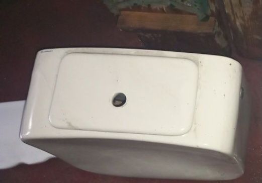 Vendo autoclismo beje sanitana
