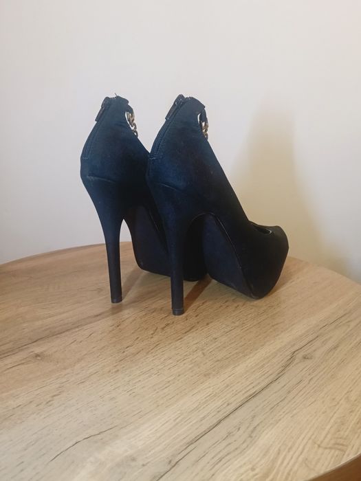 Szpilki roz 38. Platforma