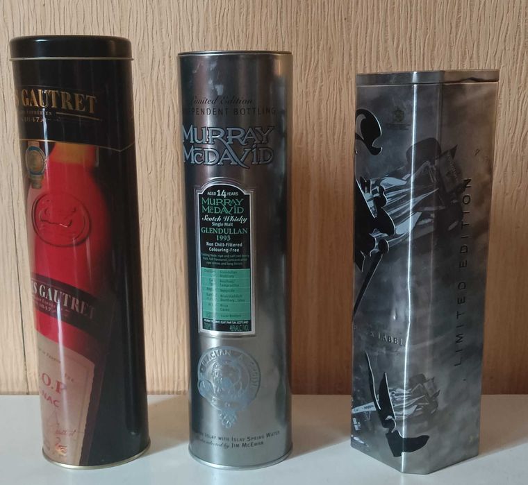 Коробка жестяная упаковка подарочный тубус