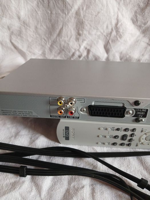 Новий пристрій DVD  " SONY "