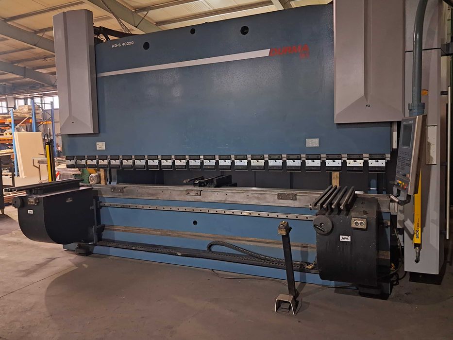 Prasa krawędziowa 320 ton !! Mocowania 150 ton/metr