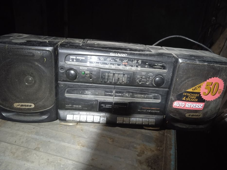 Музыкальный центр,