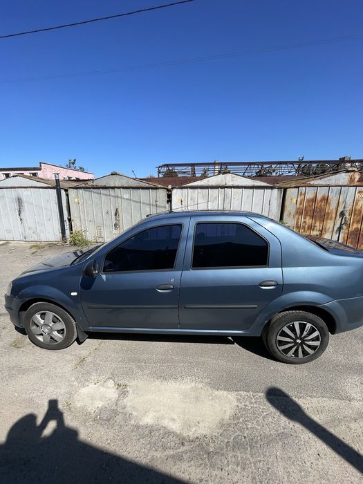 Renault logan 1.6 2009