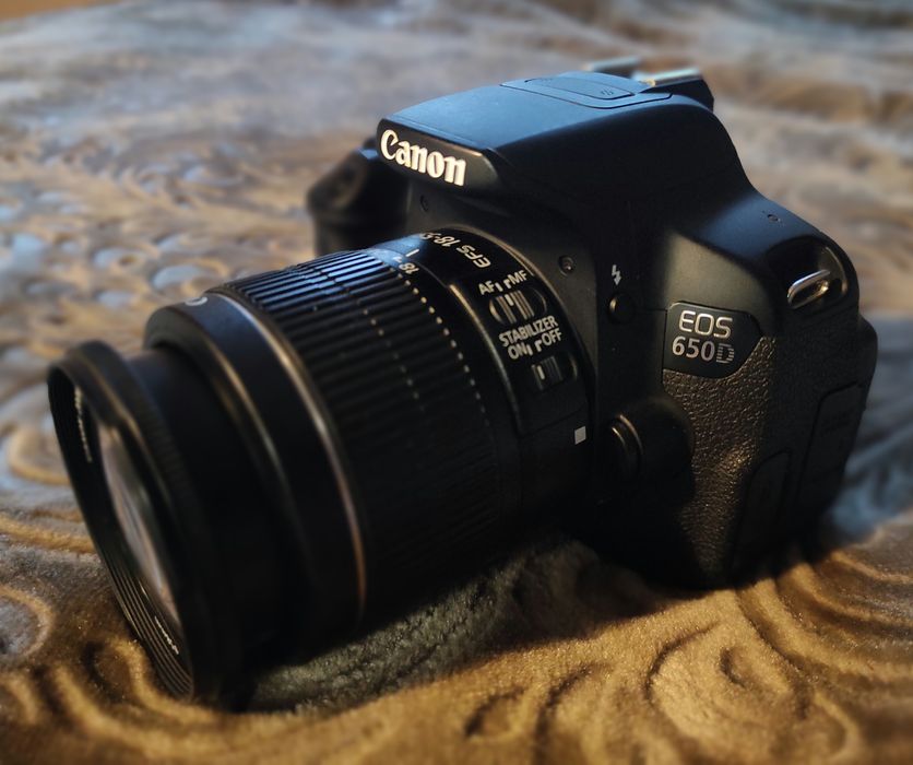 Canon EOS 650D + 18-55 kit lens