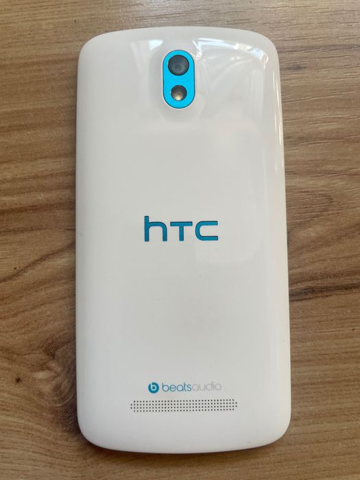 Telefon HTC Desire 500