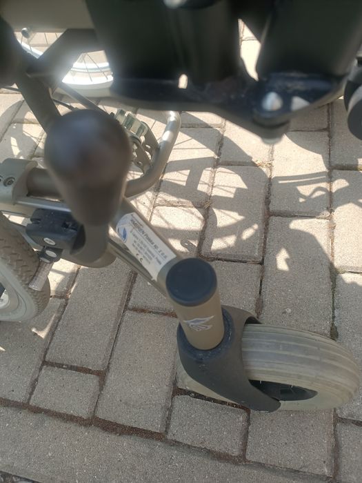 Sprzedam używany wózek inwalidzki