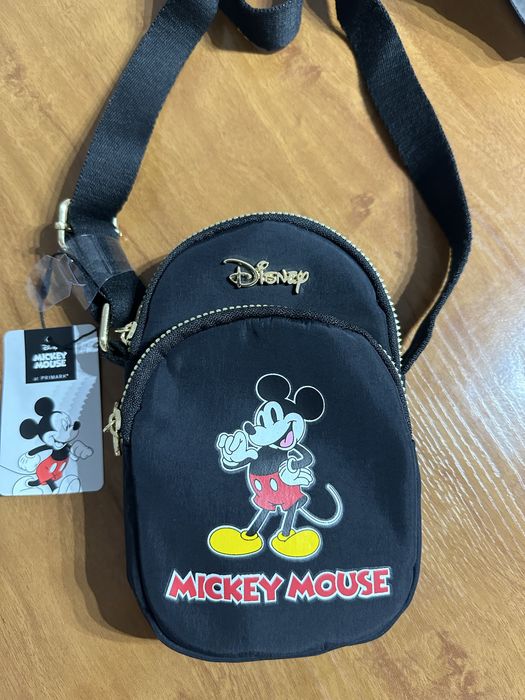 Продам сумка Mickey Mouse черного цвета.