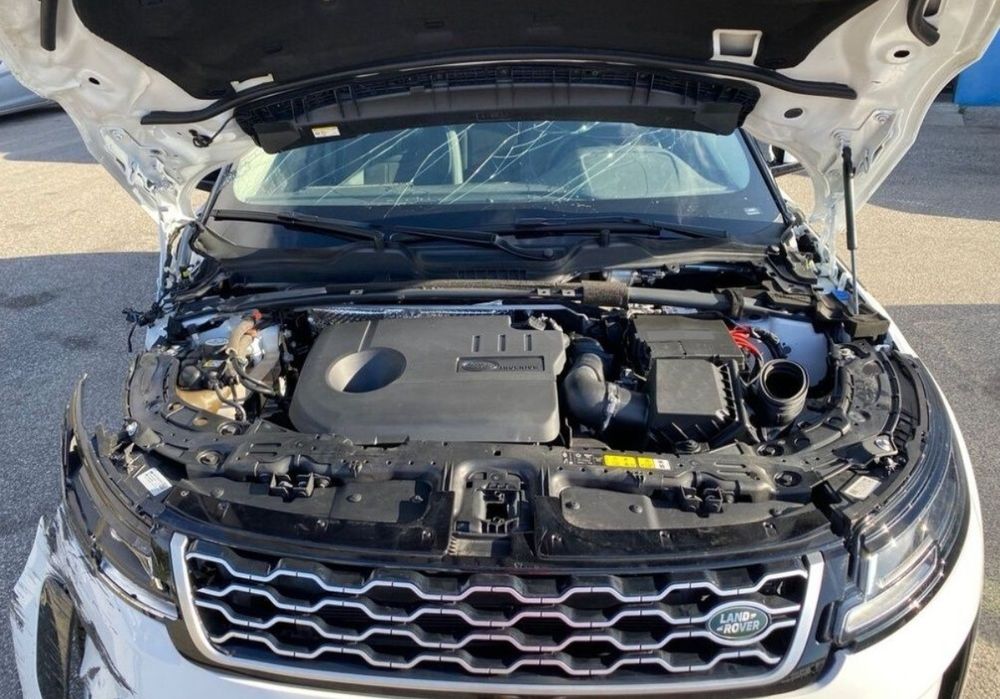 Range Rover Evoque 2021 Híbrido com 16.500 Km trabalha e anda.