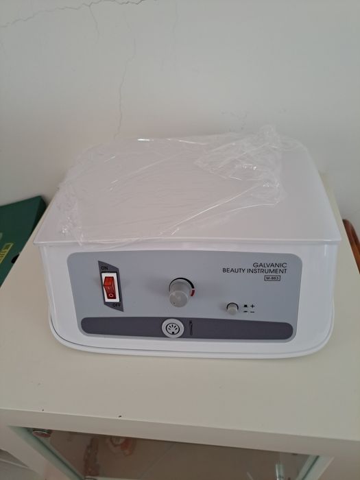 Aparelho de corrente galvanica facial