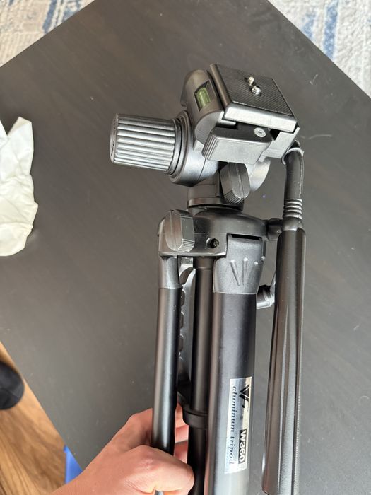 Sony Alfa 77  (SLT-A77V) + obiektywy + dodatki