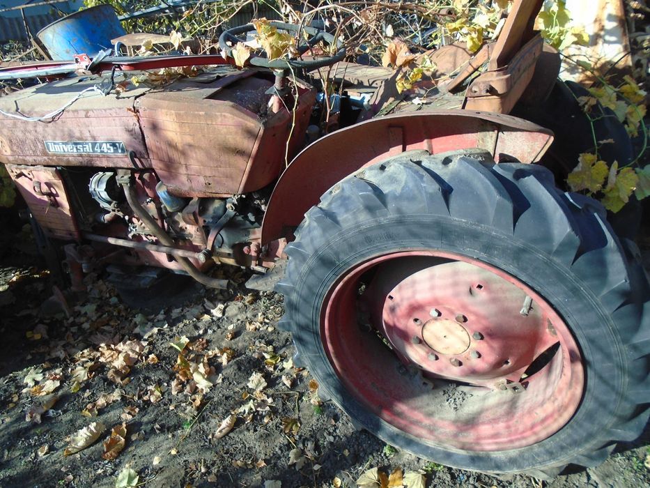 трактор румынский UNIVERSAL445