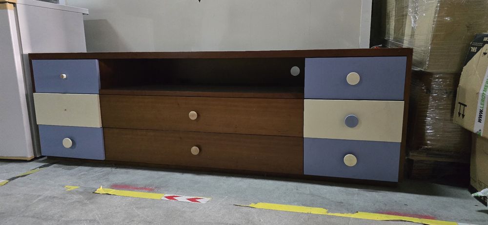 Móvel TV com gavetas