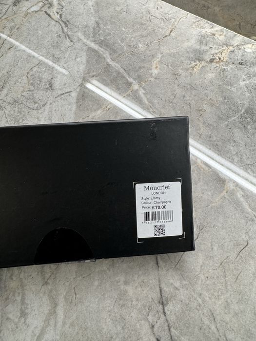 Маска для очей Moncrief London з натурального шовку