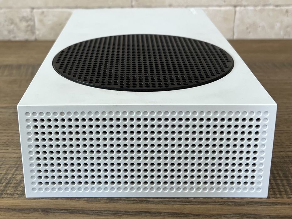 Приставка Xbox Series S