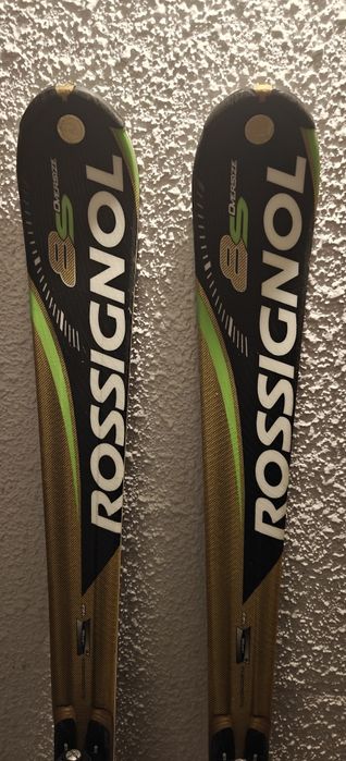 Sprzedam slalomową nartę Rossignol 8S, długość 165cm