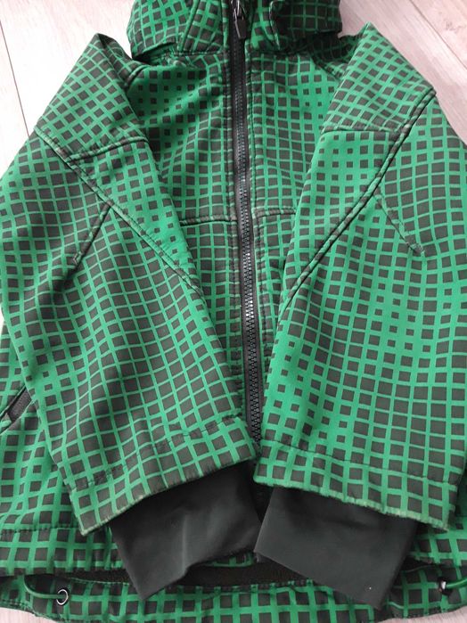 Softshell chłopięcy 104 H&M