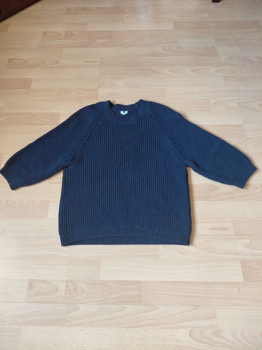 Granatowy sweter Arket rozm. L