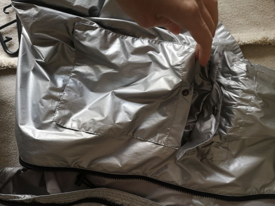 4F kurtka płaszcz wiatrówka przeciwdeszczowa srebrna 34/XS