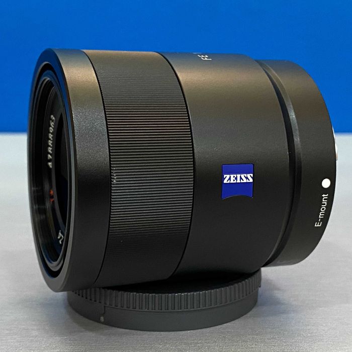 Sony Carl Zeiss Sonnar FE 55mm f/1.8 ZA T*