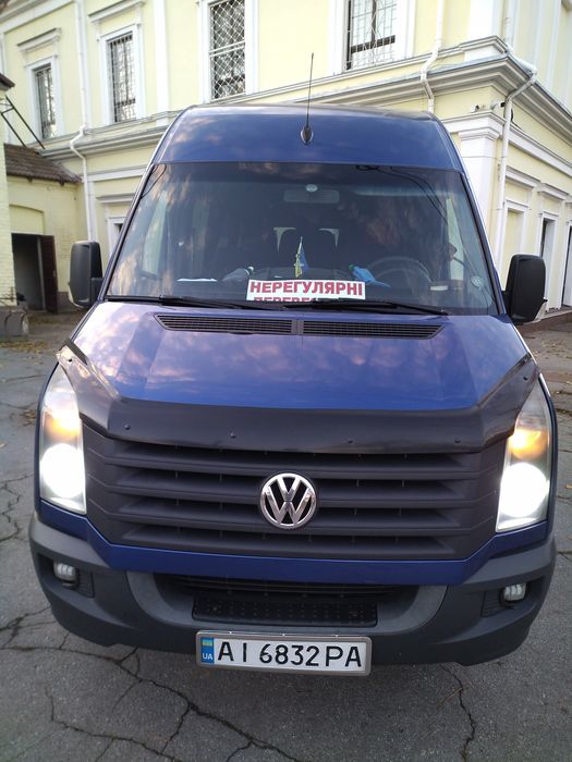 23 посадочних місця + водій