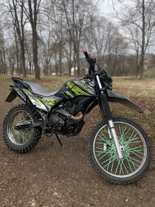 Мотоцикл shineray