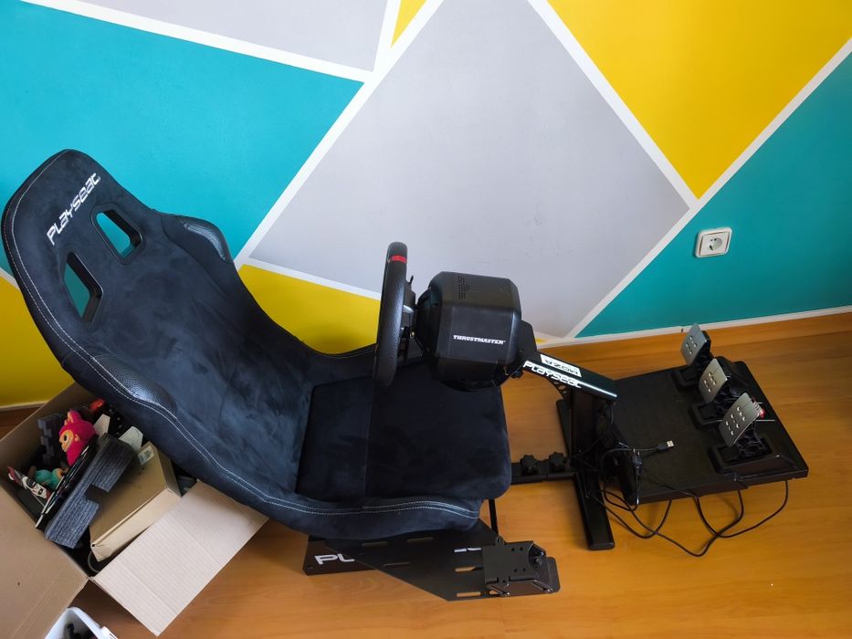 Thrustmaster 248R mais playseat