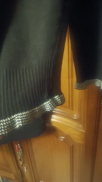 Per Una śliczny cienki sweterek r18