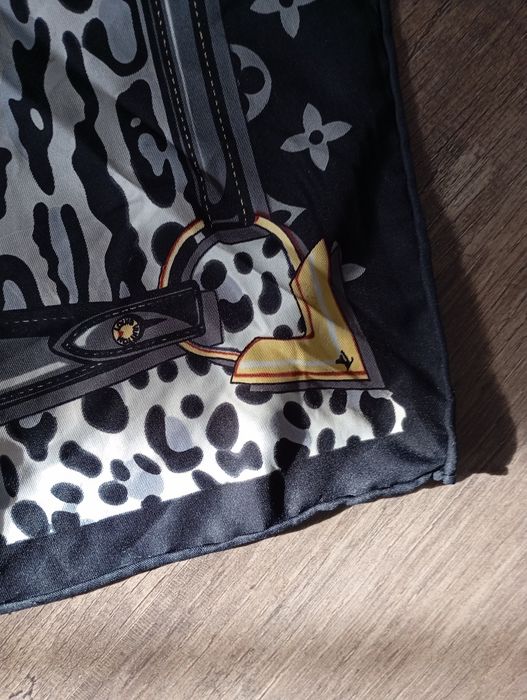 Chusta Luis Vuitton  bardzo duża