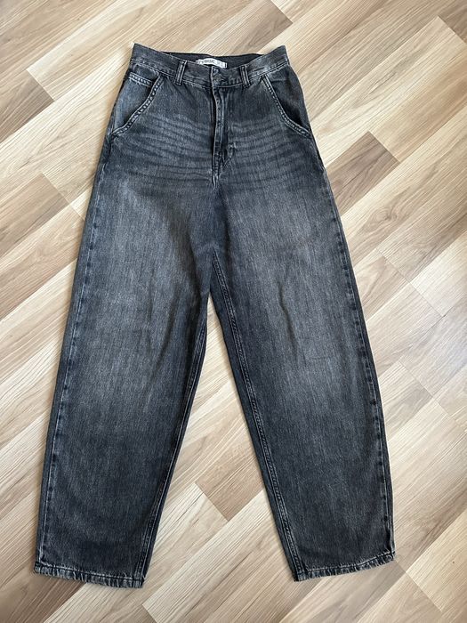 Темні джинси для дівчат з середньою посадкою