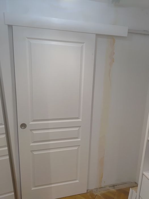 Drzwi przesuwne 83×204 z systemem przesuwnym