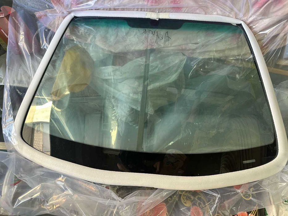 Hyundai I10 2007-2013 Лобове скло