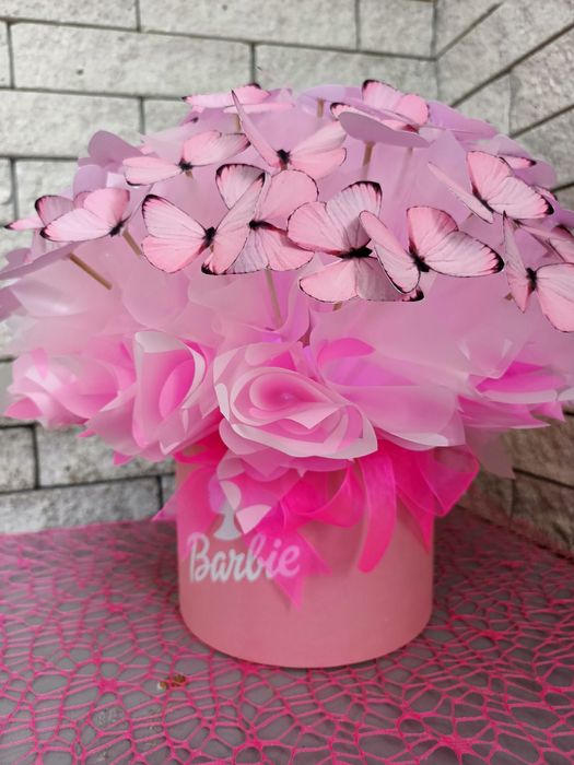 Композиція із метеликів!!