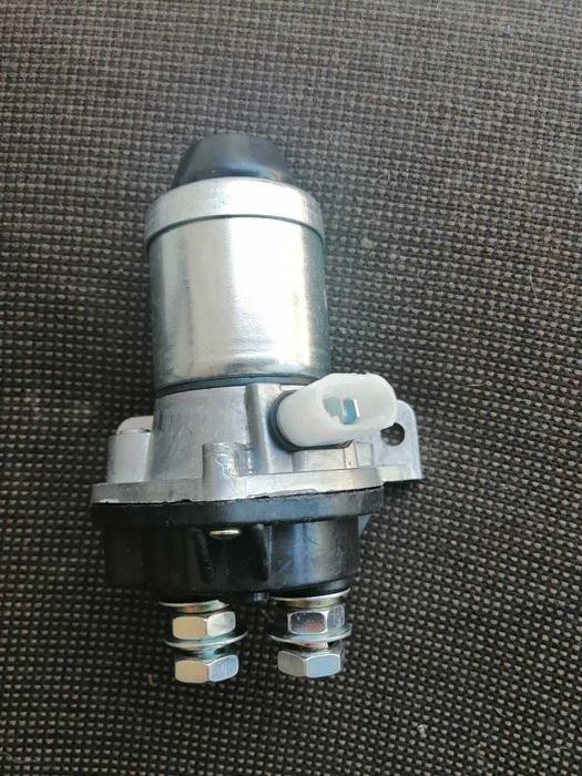 выключатель массы тока автомобиля Камаз Урал МАЗ Краз 24 в