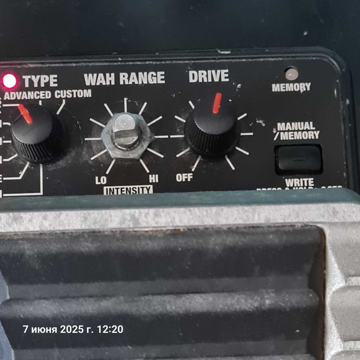 Педаль эффектов Boss PW-10