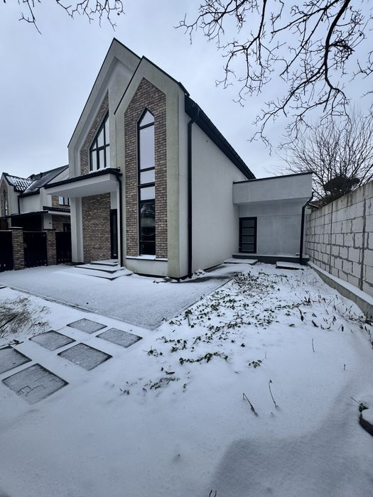 Продаж без %. Сучасний будинок в ЗАКРИТОМУ комплексі