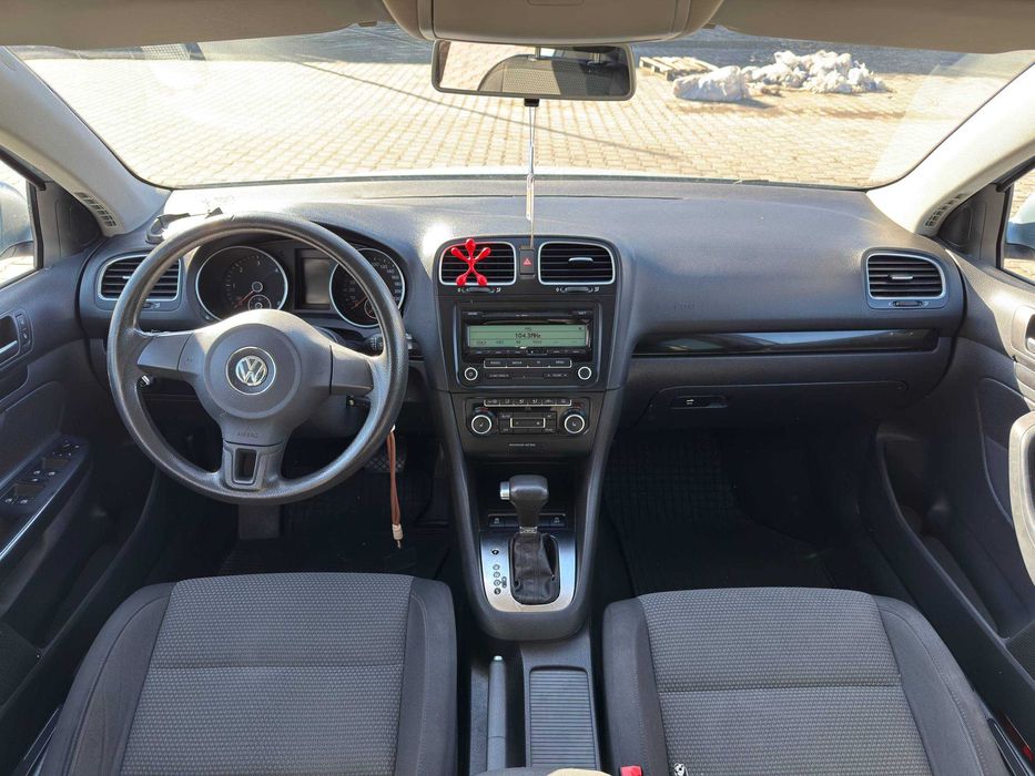 Volkswagen Colf 2010p