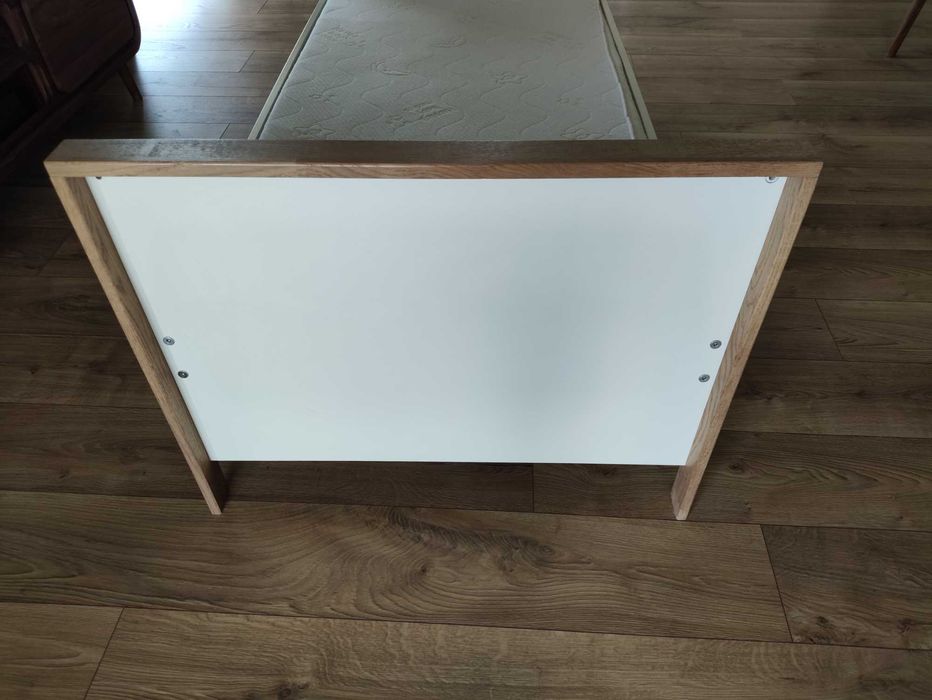 Łóżko dziecięce VOX 80 x 150 cm z materacem i pościelą