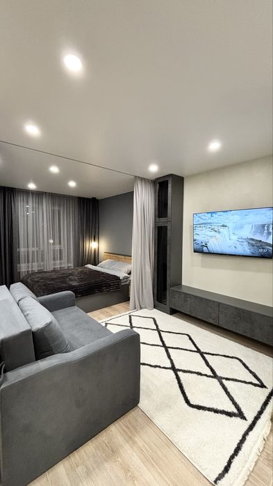 Подобово. Центр. ЖК Домбровський.