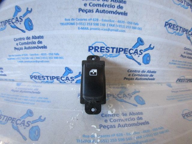 Comando / botão / interruptor vidros frente direito HYUNDAI i10 (PA)